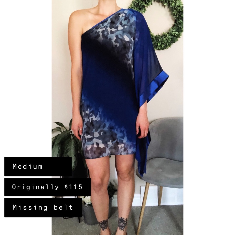 One shoulder dress